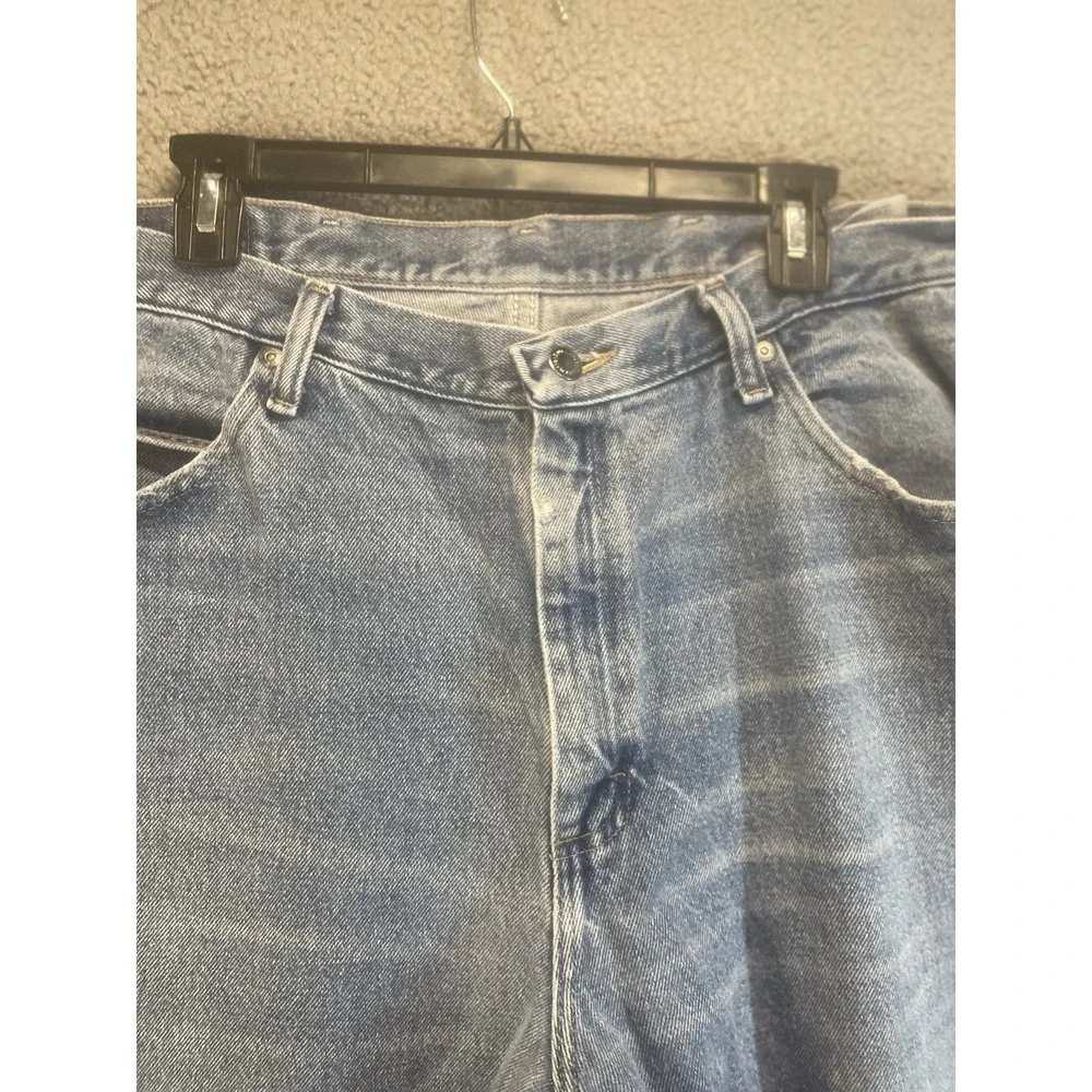 WRANGLER Men's Relaxed‎ Fit  Denim Jeans - Size 38x32